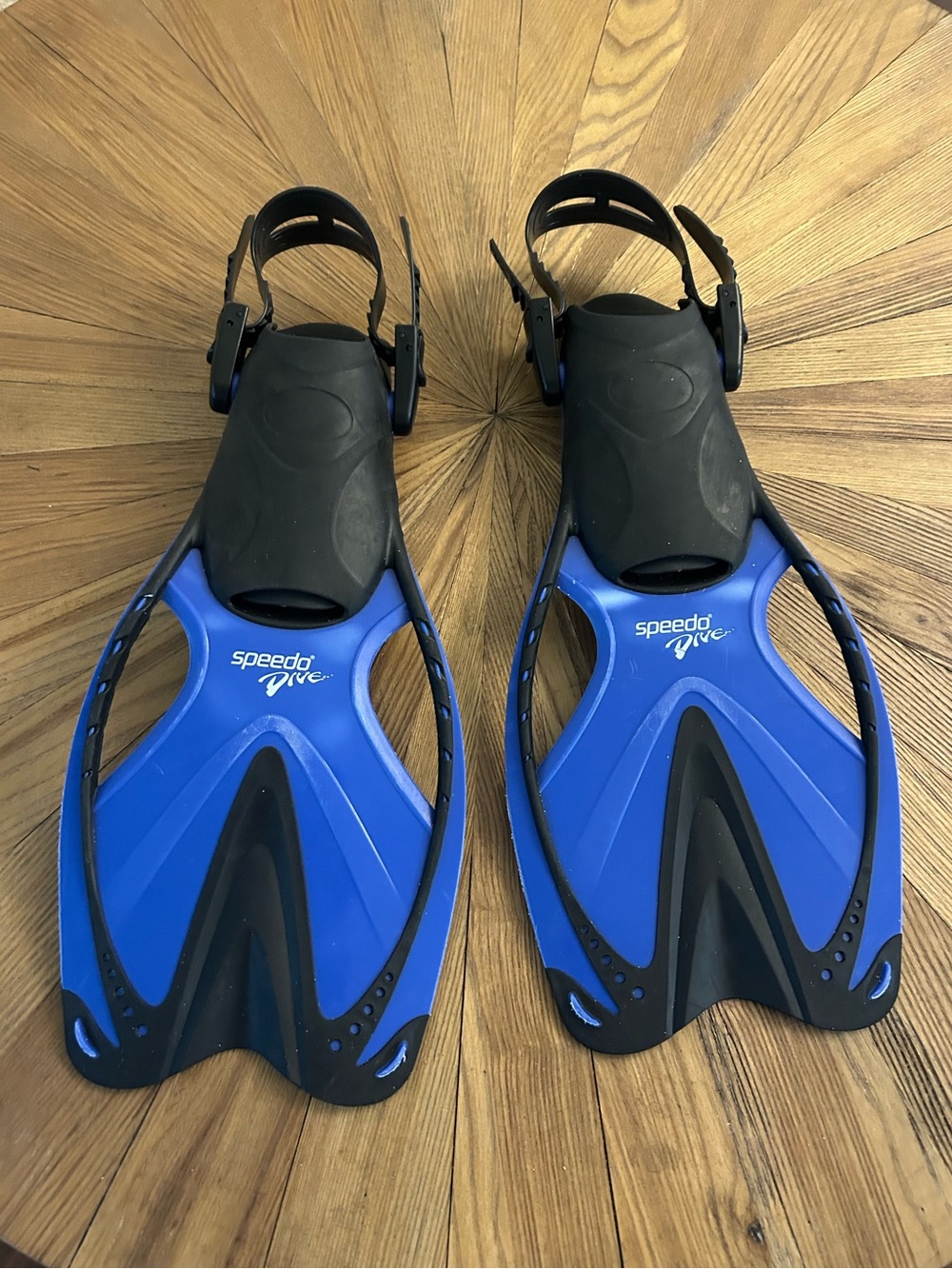 Speedo Blue and Black Adjustable Swim Fins